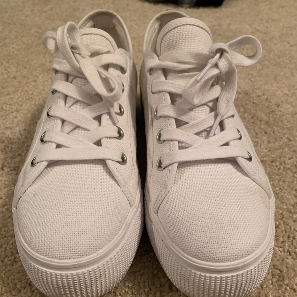 Steve Madden Emmy White Platform Sneaker
